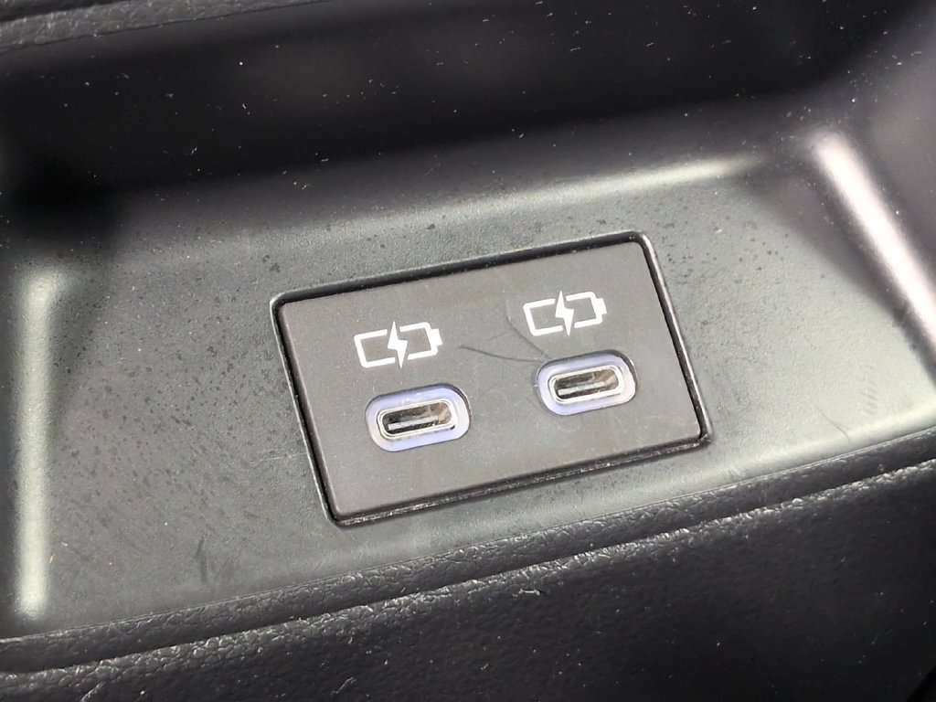 2024 Toyota Corolla LE - Photo 20