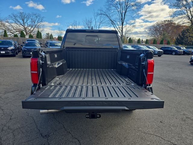 2025 Toyota Tacoma TRD Sport - Photo 12