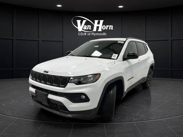 New 2026 Bright White Clearcoat Jeep Latitude image 7