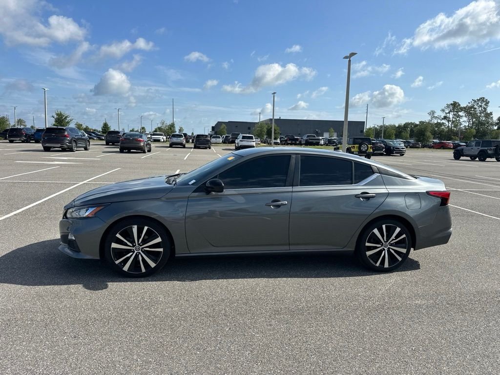 Used 2019 Gray Nissan 2.5 SR image 12