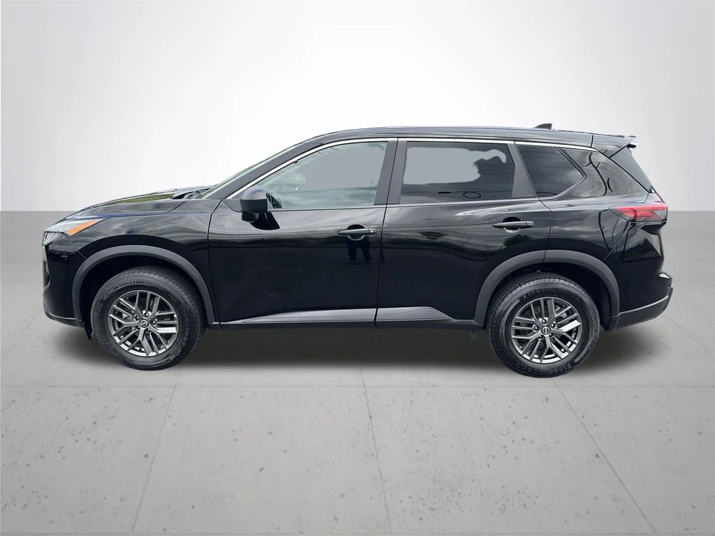 Used 2024 Black Nissan S image 10