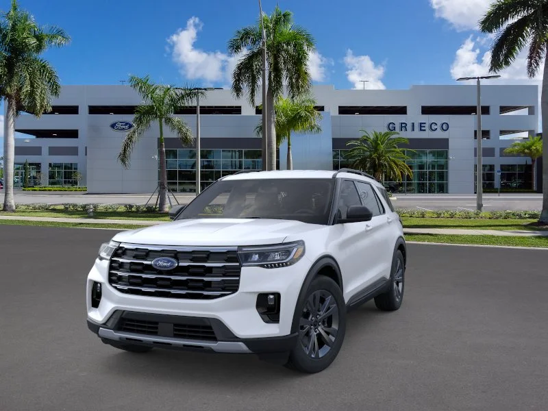New 2026 Star White Metallic Tri-Coat Ford Active image 25