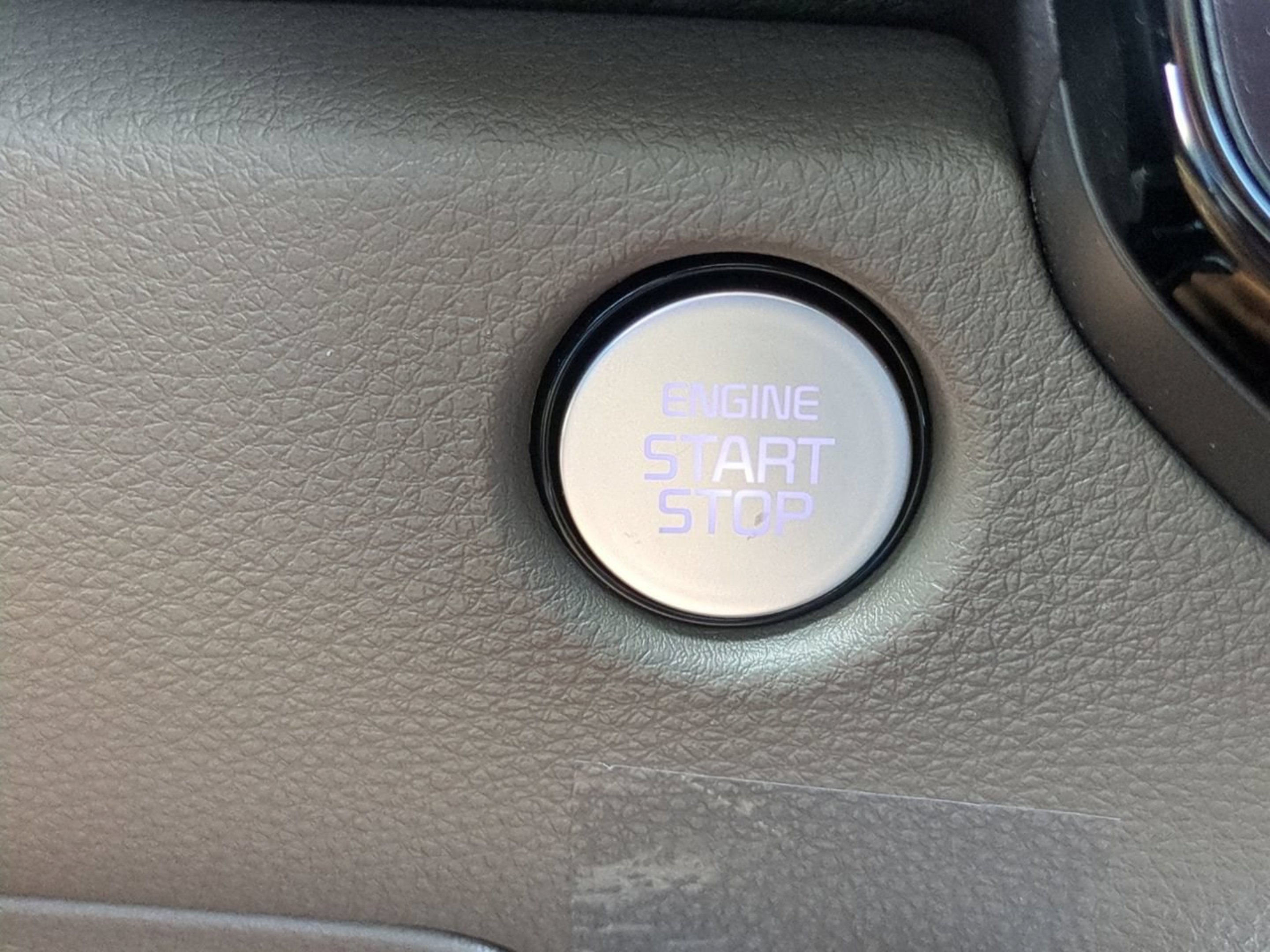 New 2026 Ivory Silver Kia EX image 30