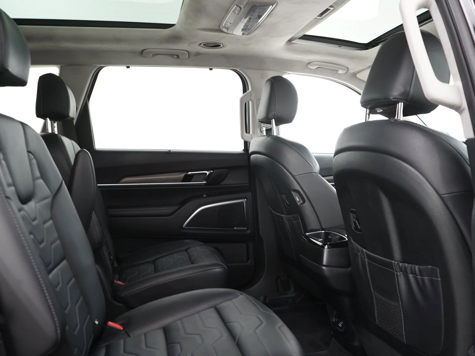 Used 2020 Black Copper Kia SX AWD image 13