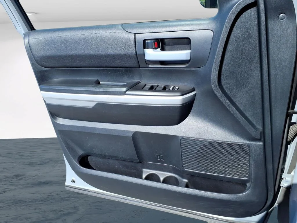 Used 2019 Gray Toyota SR5 image 24