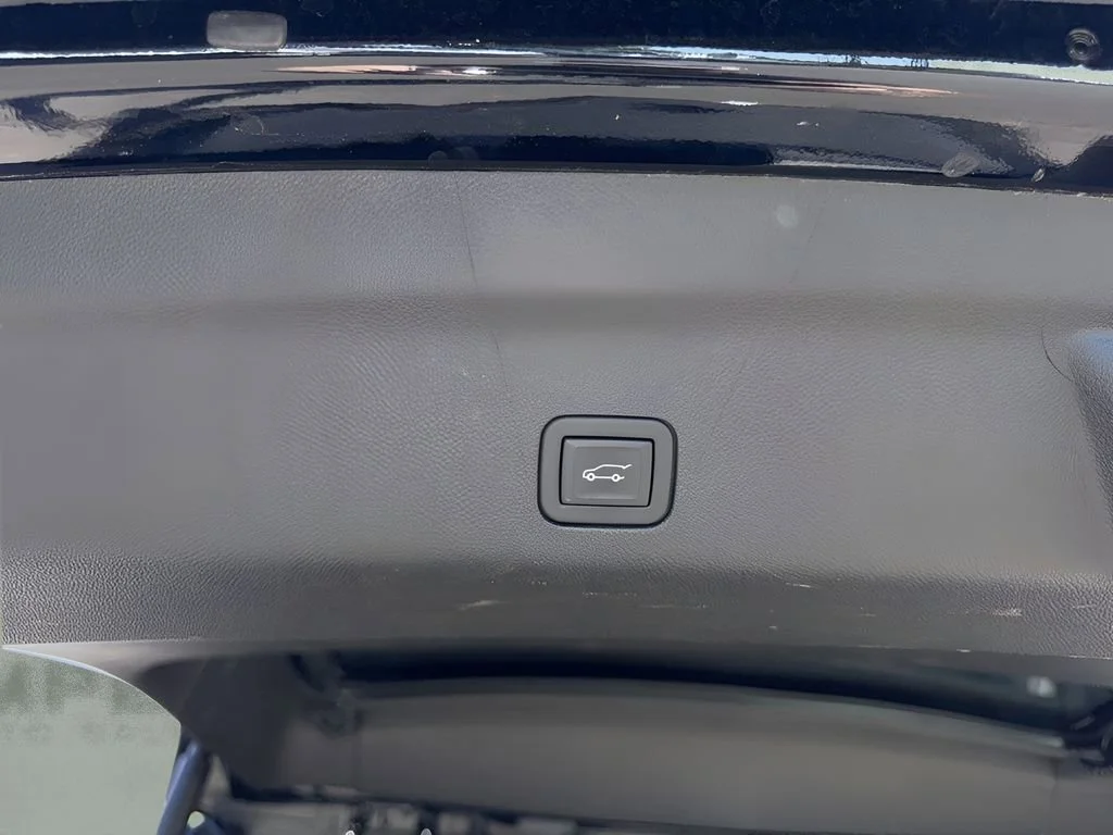 Used 2023 Black Raven Cadillac Sport image 19