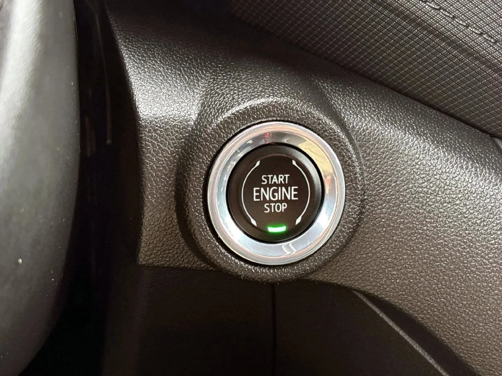Used 2022 Black Metallic Chevrolet LT image 31