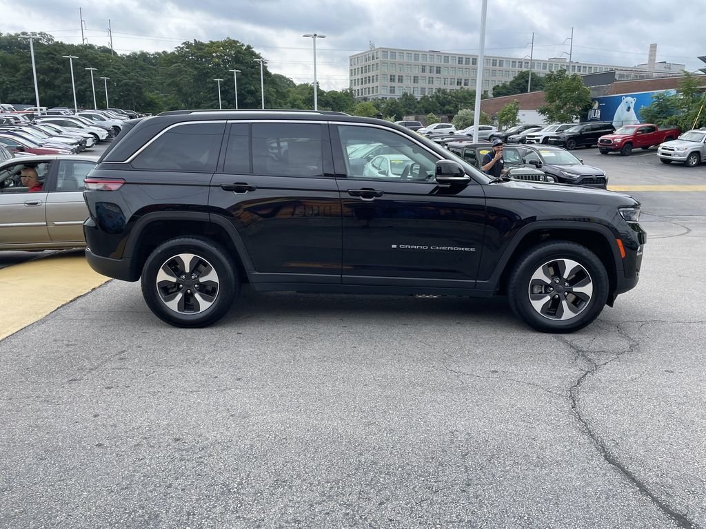 Certified Used 2024 Black Jeep 4xe image 7