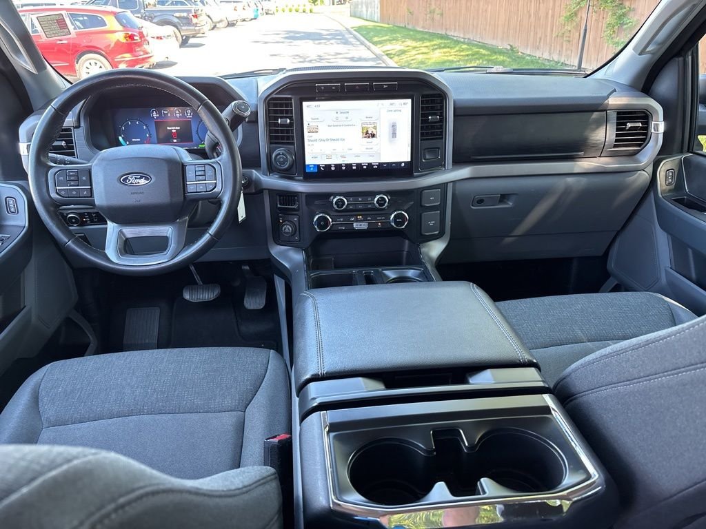 Used 2024 Gray Ford XLT image 20