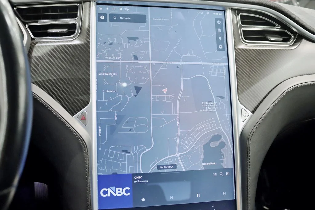 2015 Tesla Model S 85D