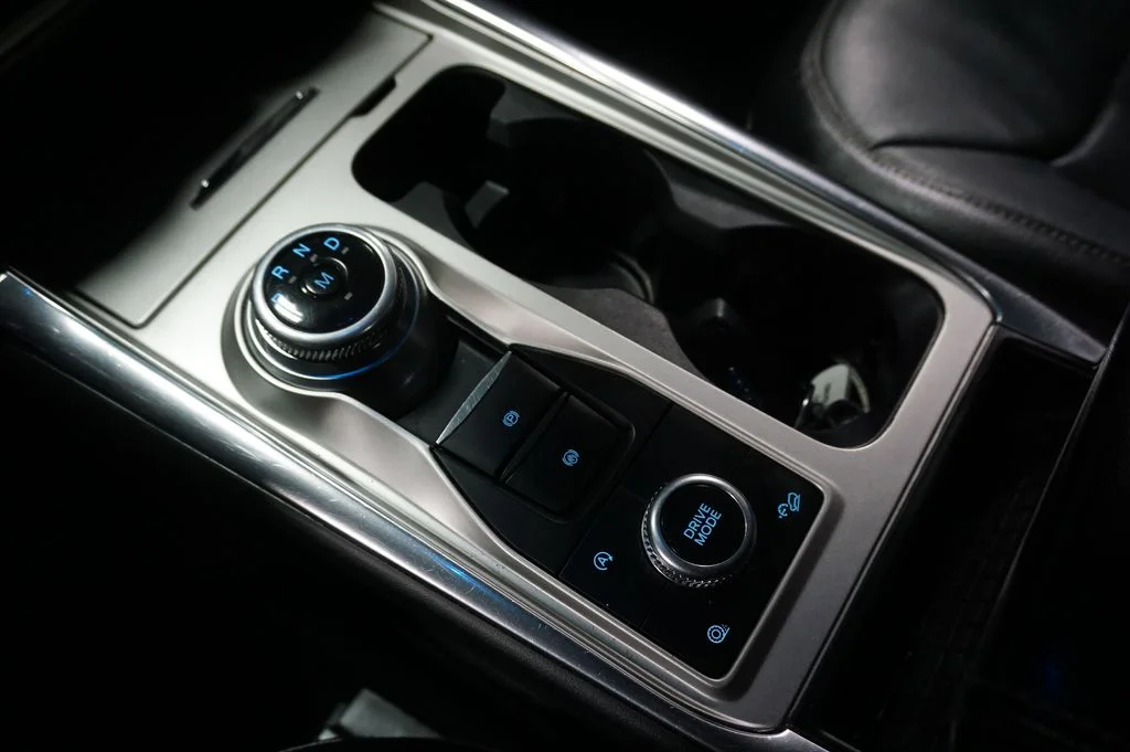 Used 2020 Magnetic Ford Limited image 12