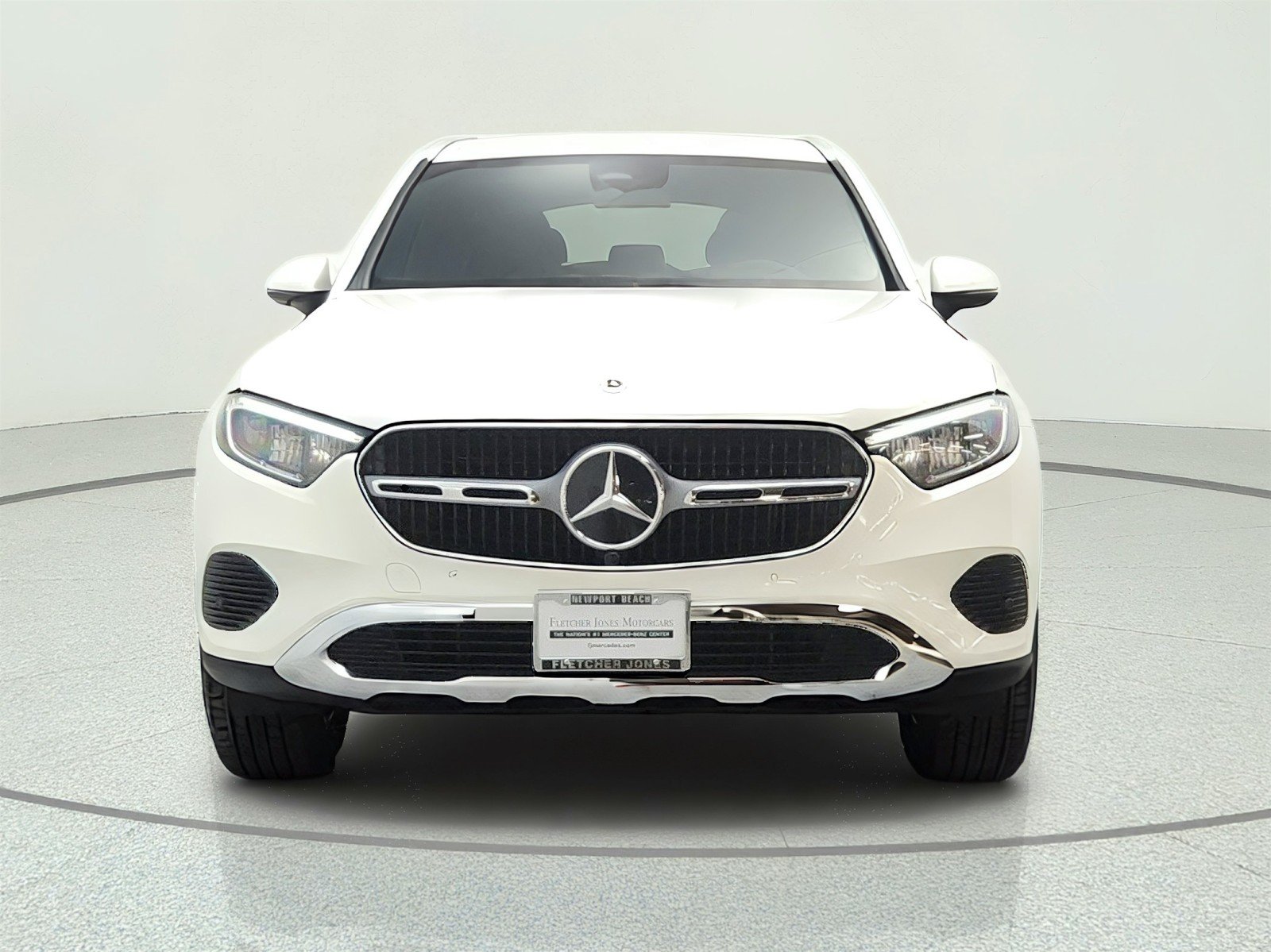 Certified Used 2026 Polar White Mercedes-Benz GLC 300 4MATIC® SUV image 2