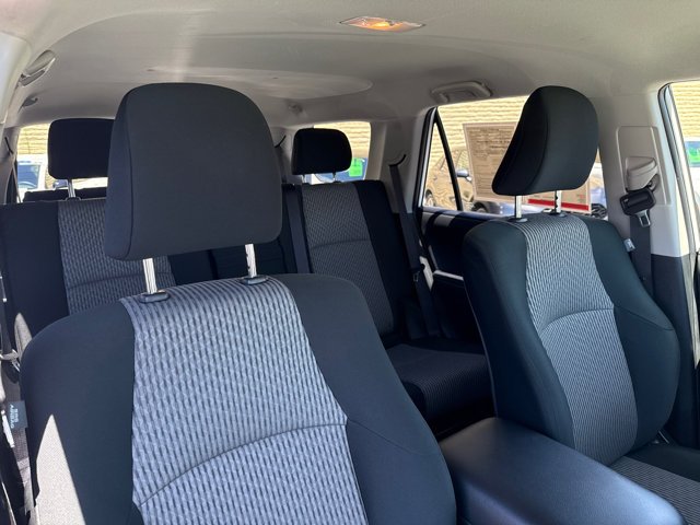 Used 2023 White Toyota SR5 image 3