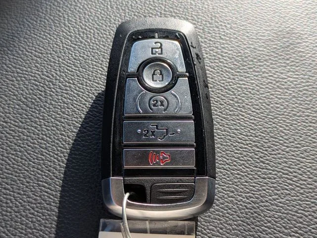 New 2026 Agate Black Metallic Ford Tremor® image 29