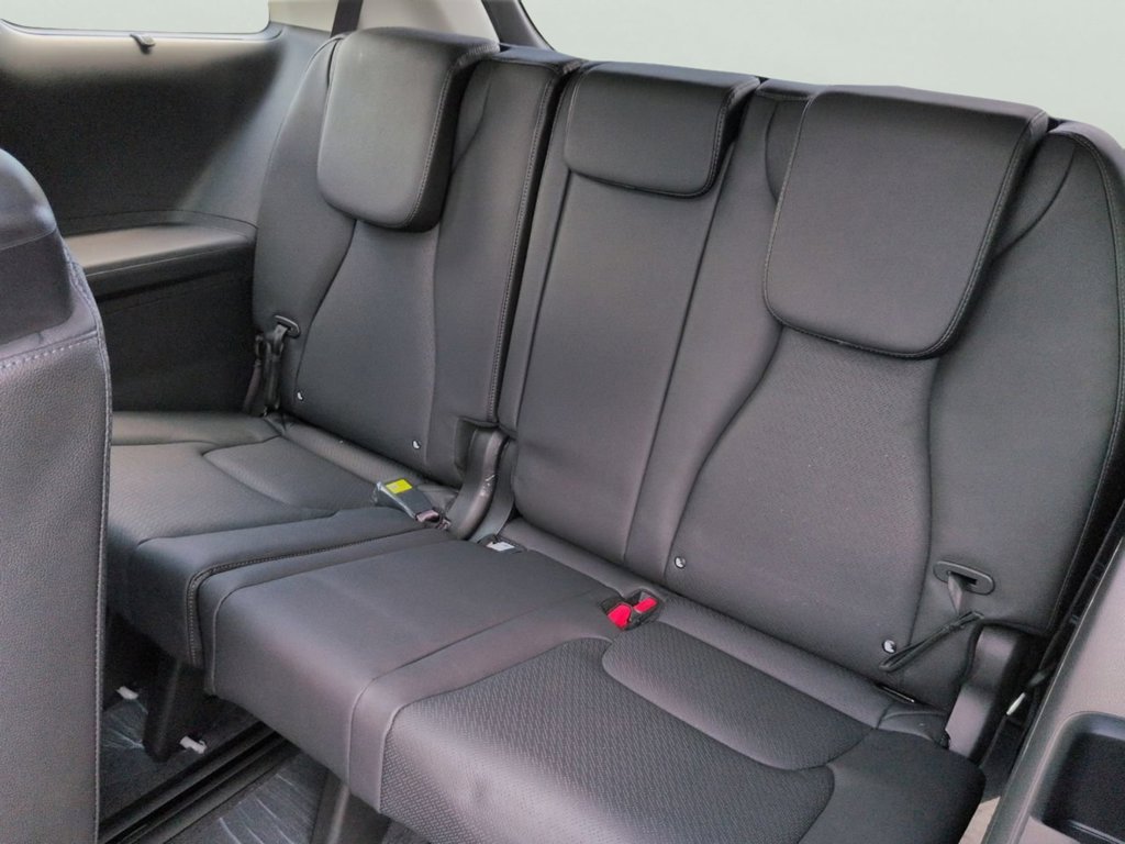 New 2026 Ceramic Silver Kia SX Prestige image 13