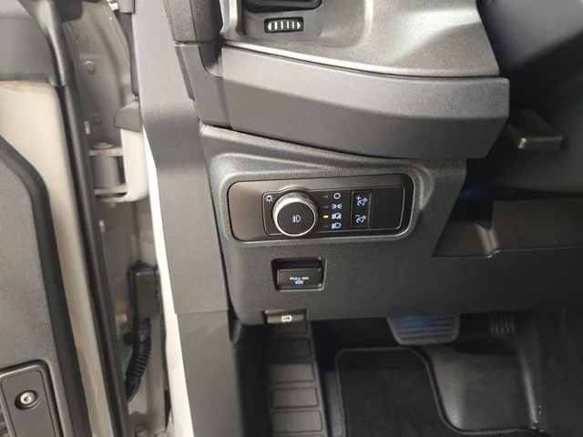 New 2026 Avalanche Gray Ford Badlands® image 39