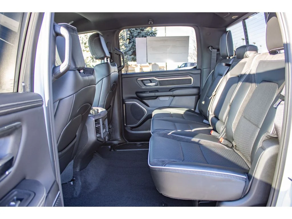 2026 RAM 1500 Laramie - Photo 38