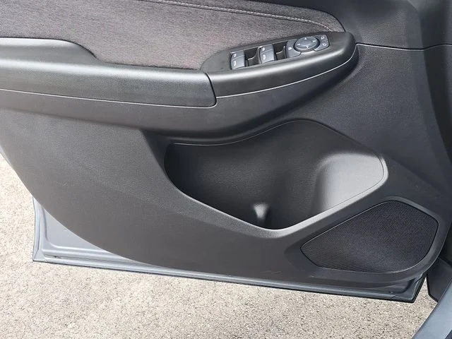 Used 2023 Gray Chevrolet ACTIV image 20