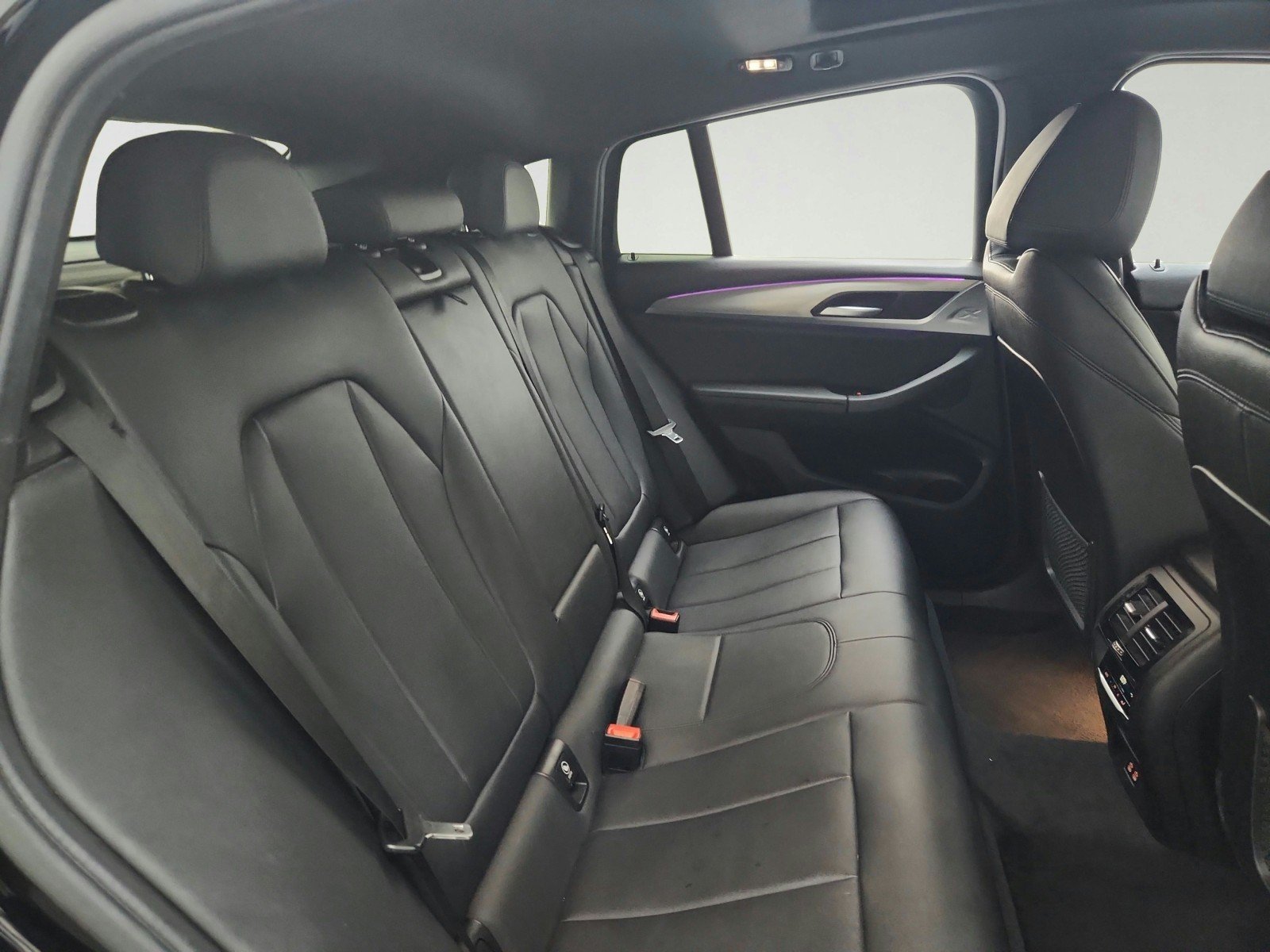 Used 2020 Jet Black BMW xDrive30i image 37