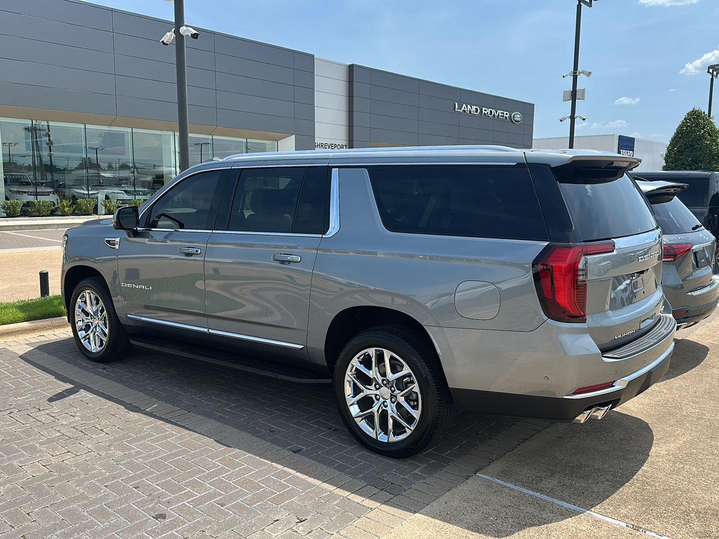 Used 2026 Summit White GMC Denali image 3