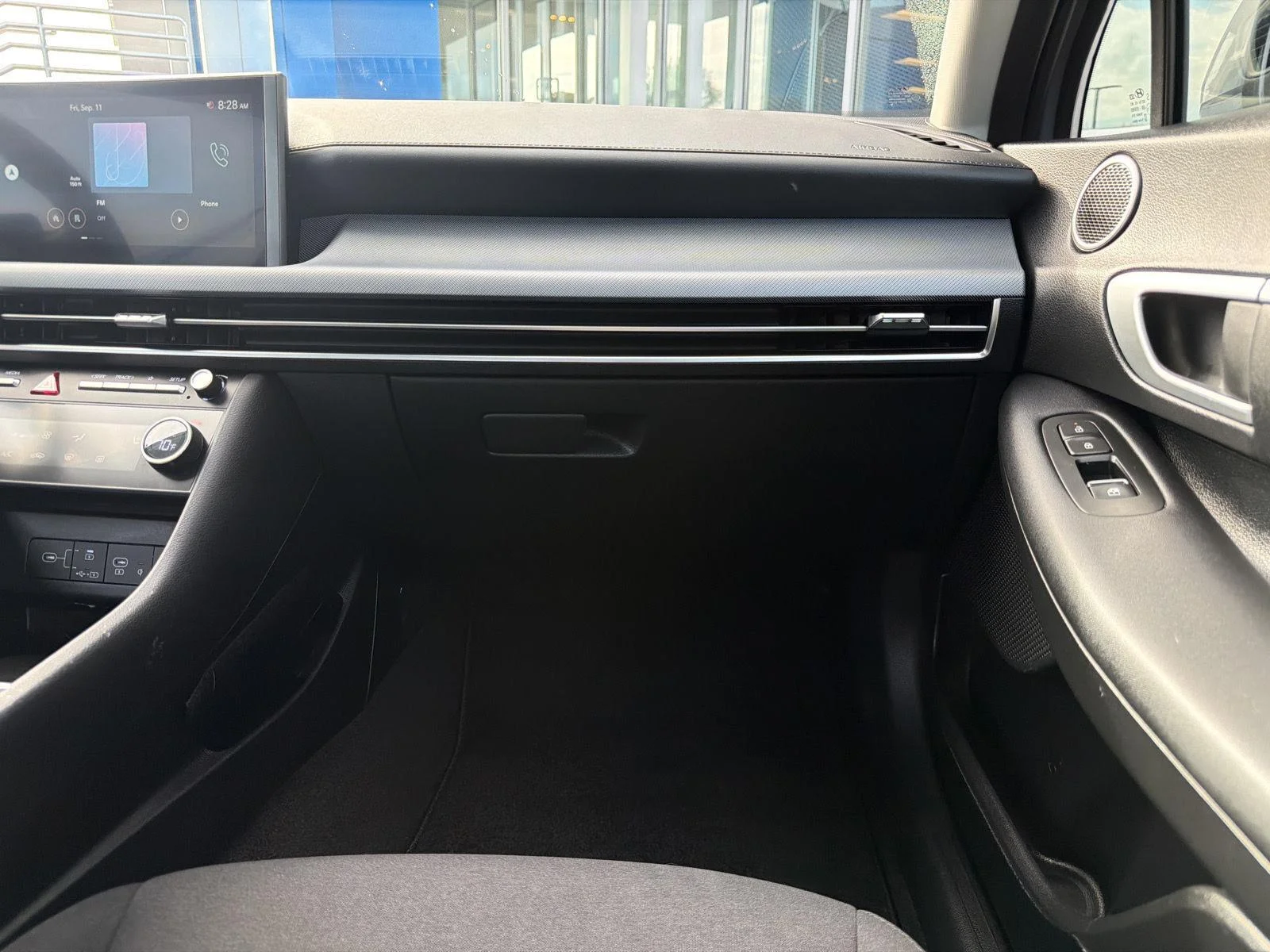 Used 2025 Transmission Blue Hyundai SEL Convenience image 32