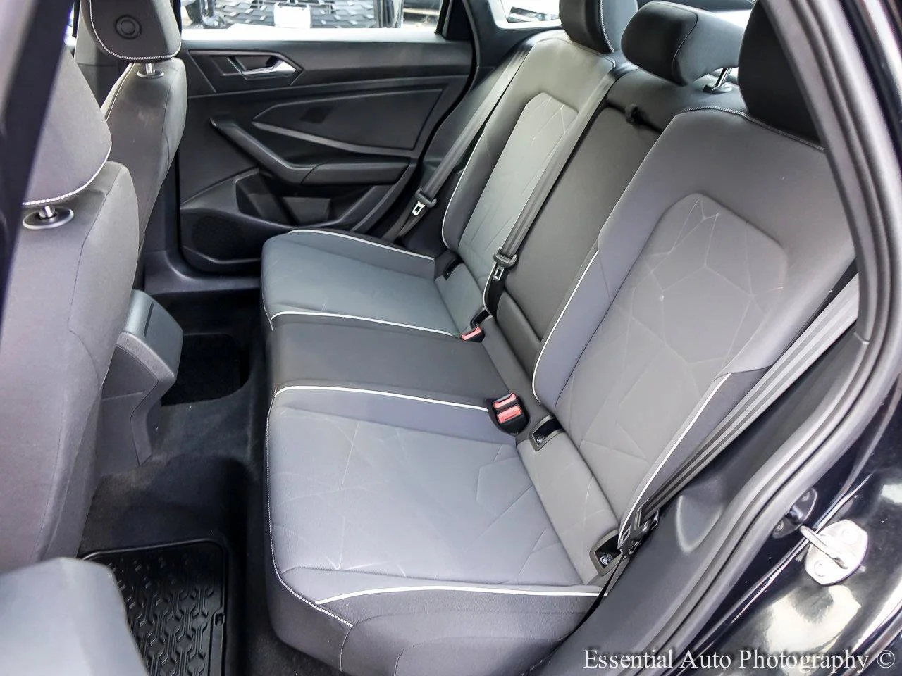 Used 2026 Deep Black Pearl Volkswagen Sport image 9