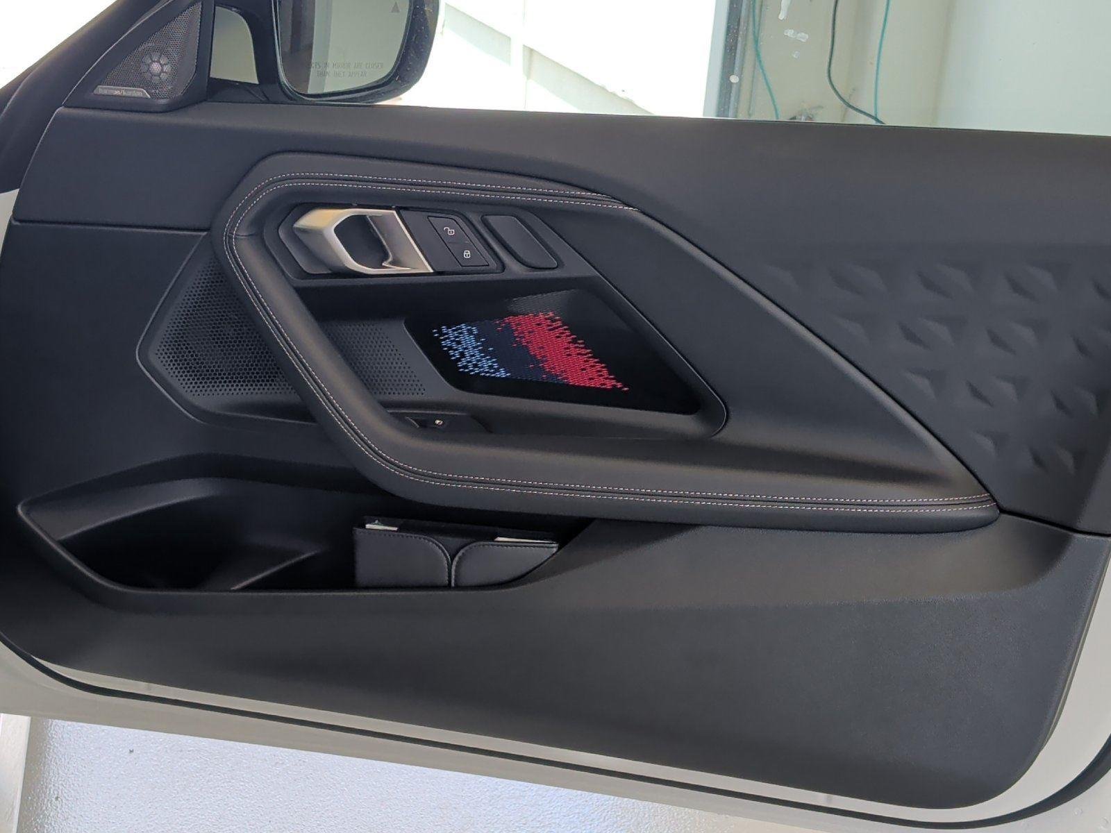 Used 2026 Alpine White BMW  image 38