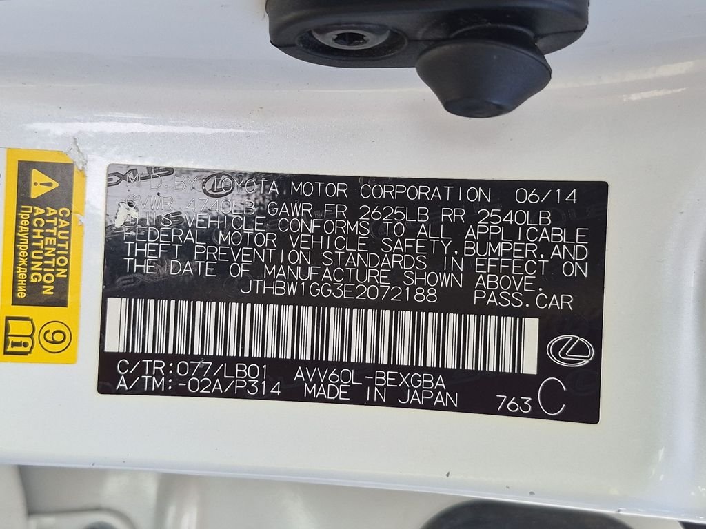 2014 Lexus ES 300h - Photo 36