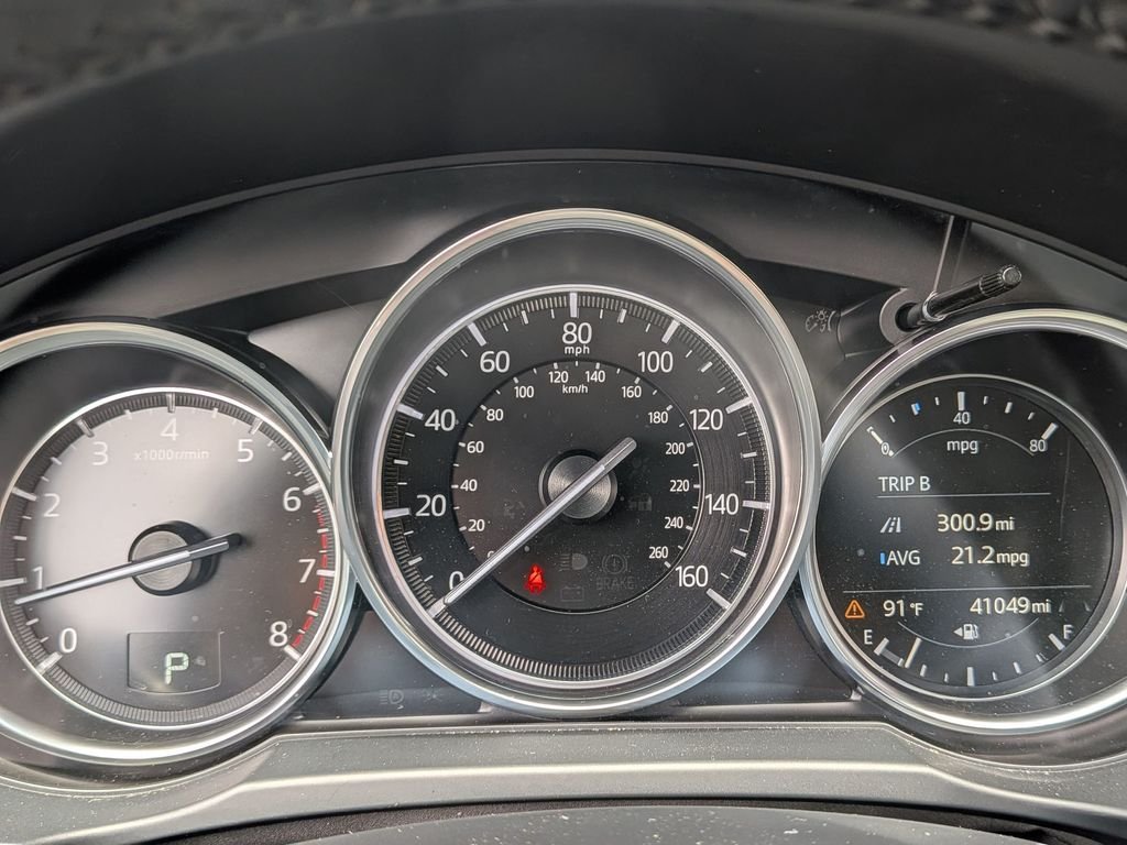Used 2020 Black Mazda Touring image 19