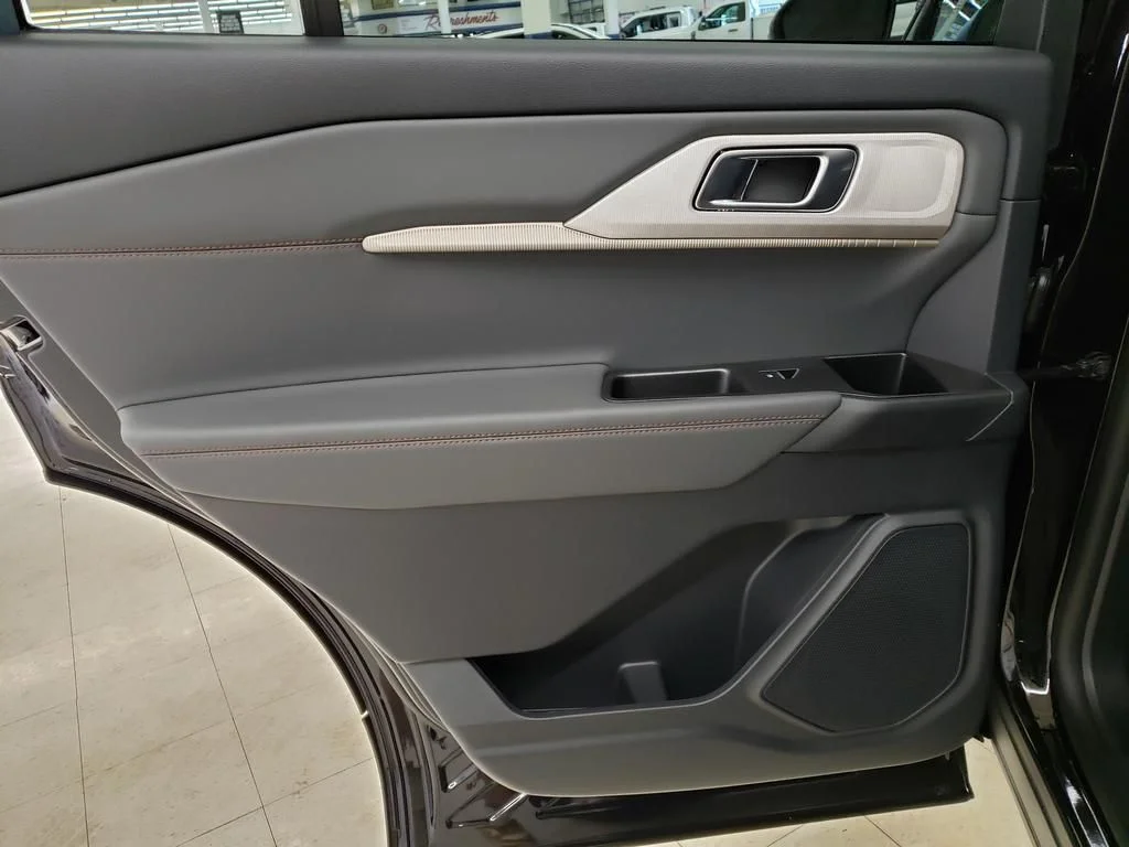 New 2026 Agate Black Metallic Ford Active image 13