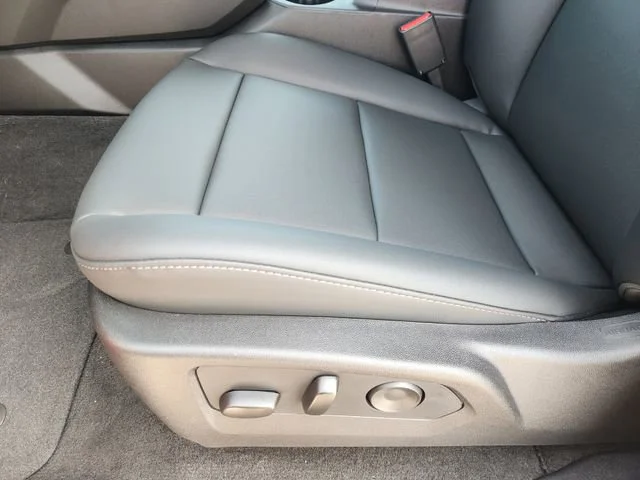 2026 Chevrolet Colorado LT - Photo 26