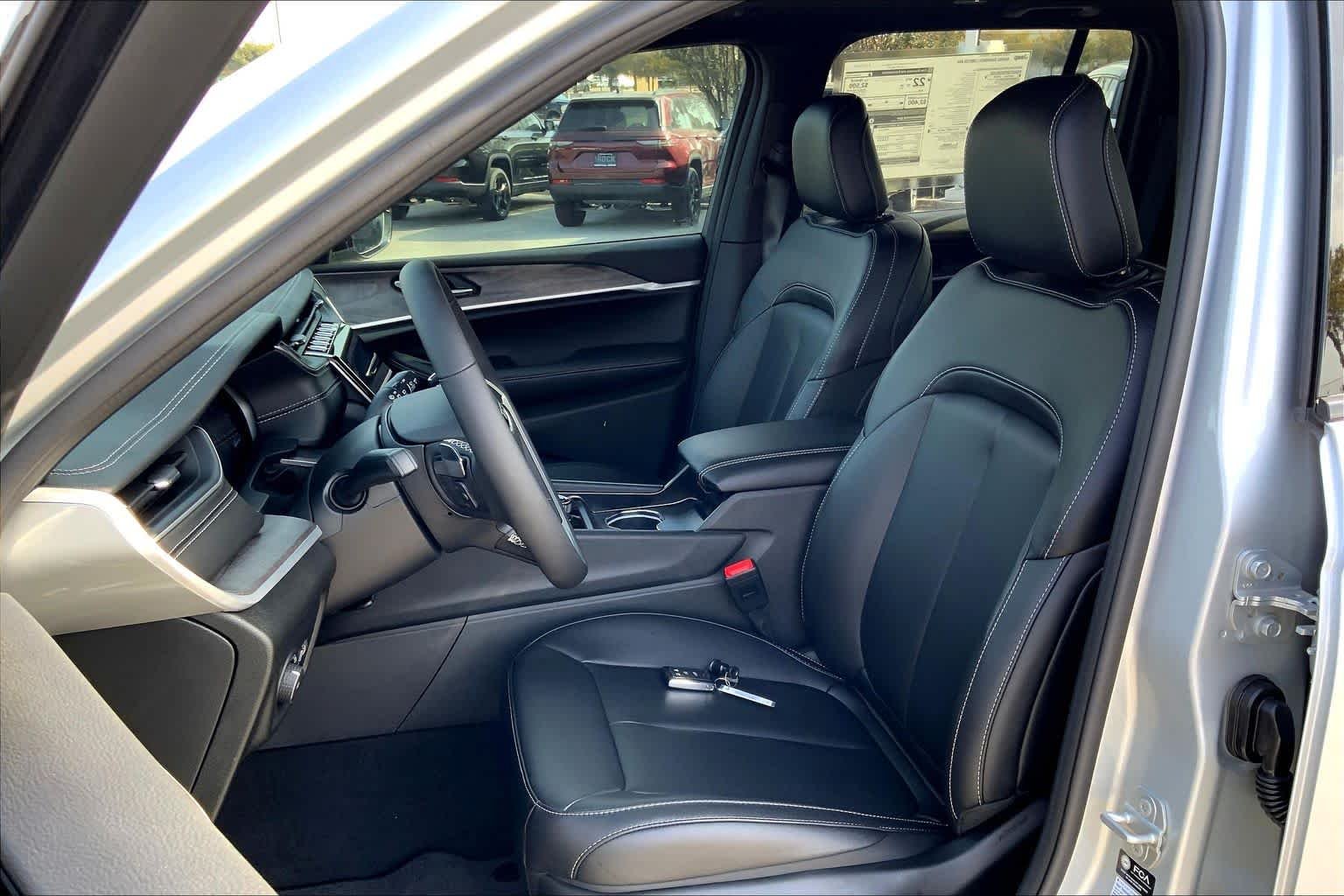 2025 Jeep Grand Cherokee Limited - Photo 7