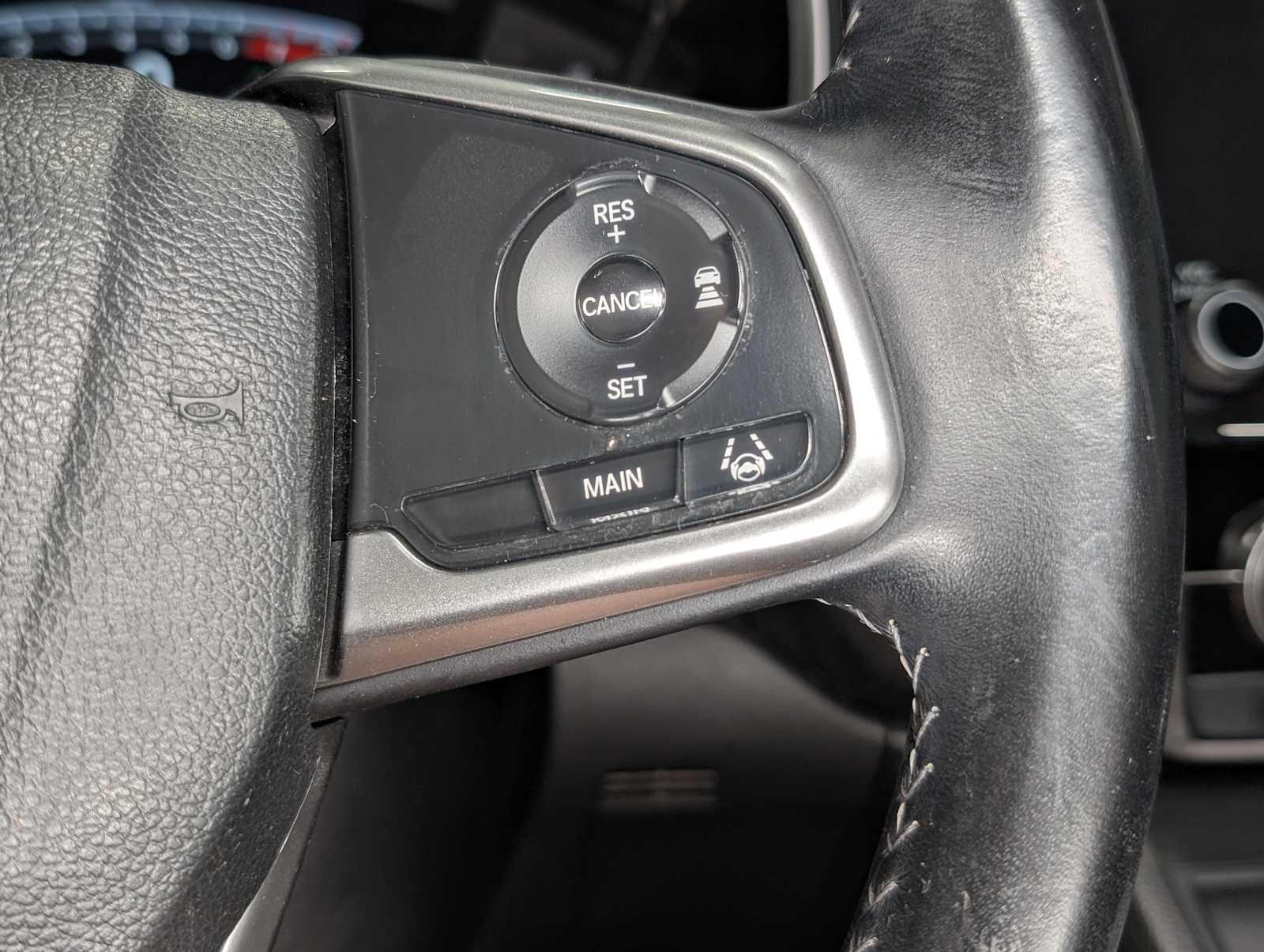 Used 2018 Obsidian Blue Pearl Honda Touring image 37