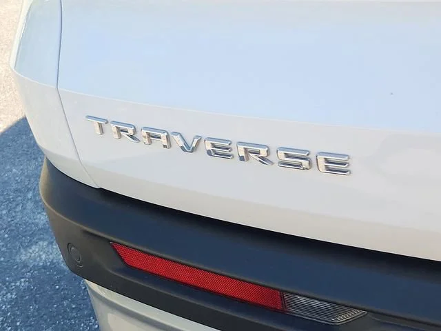 2025 Chevrolet Traverse LT - Photo 30