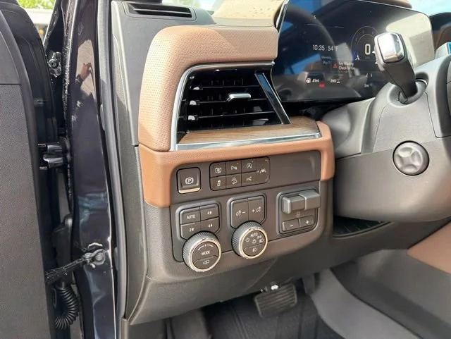 New 2026 Dark Ash Metallic Chevrolet High Country image 29