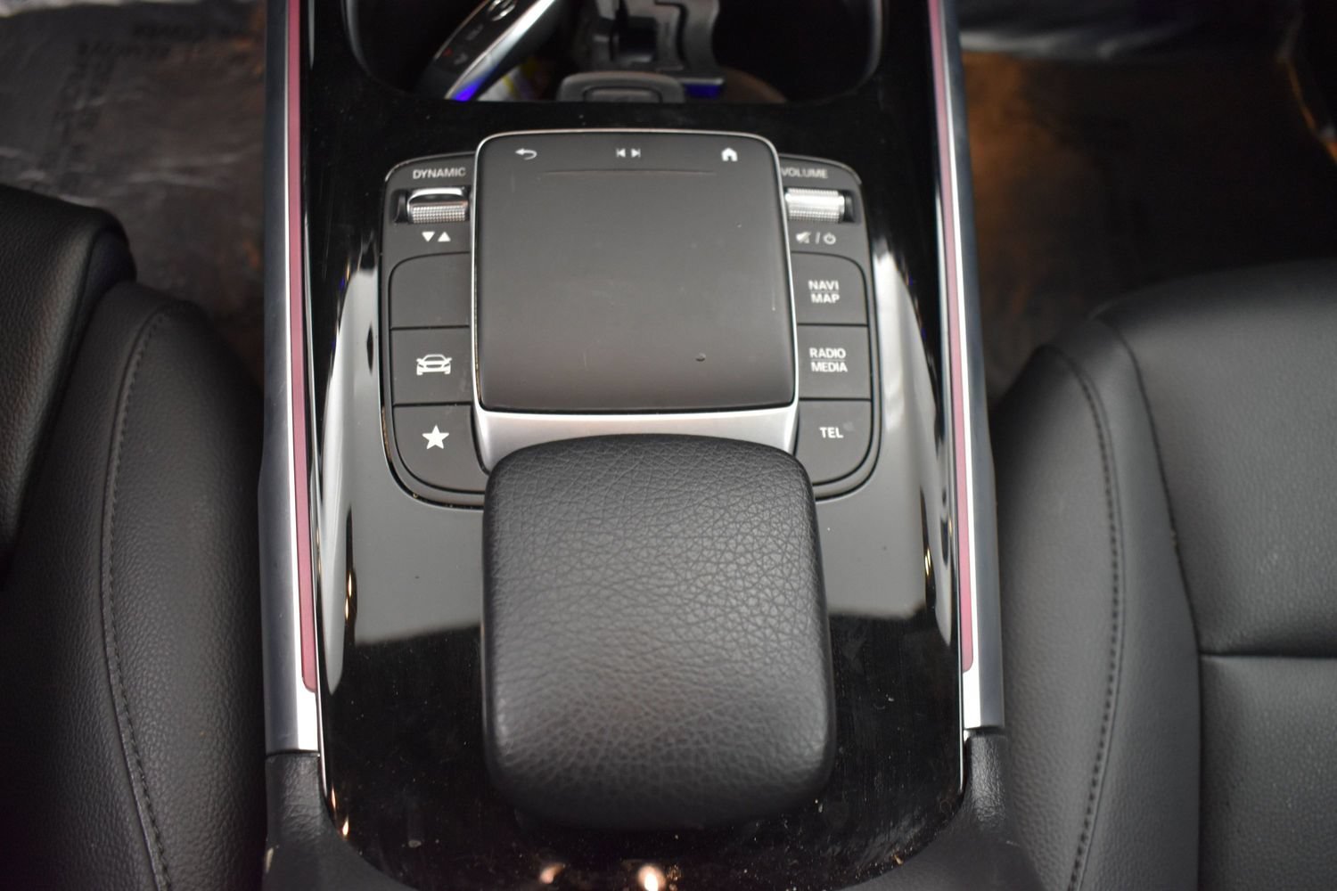 2022 Mercedes-Benz GLB Base - Photo 9