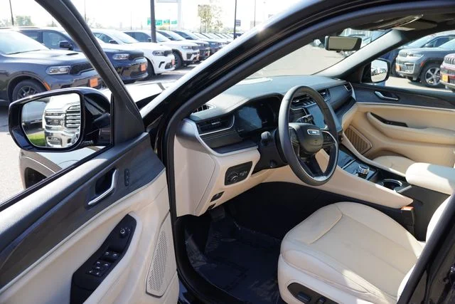 Certified Used 2025 Black Jeep Limited image 14