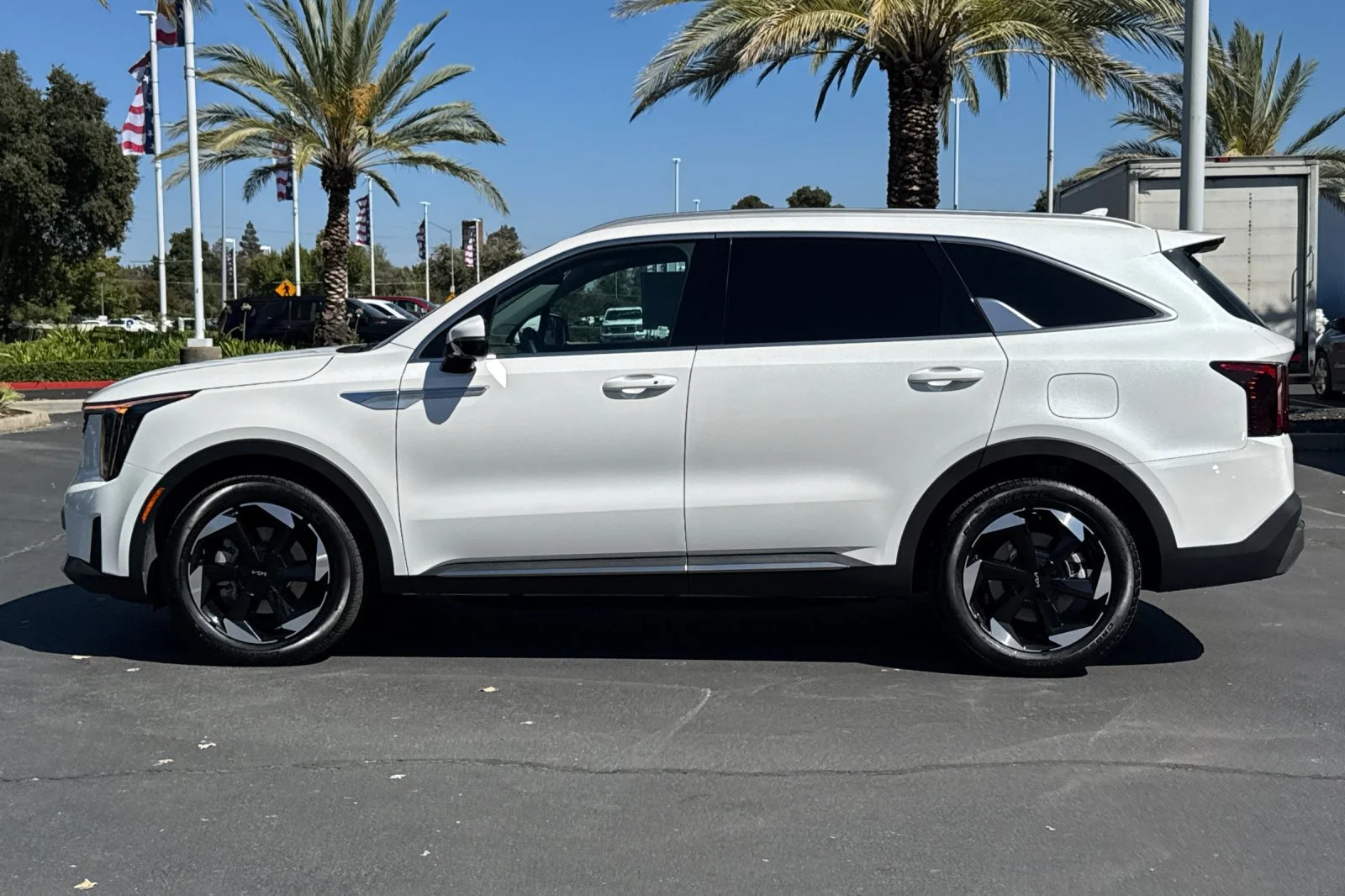 2025 Kia Sorento EX Hybrid - Photo 6
