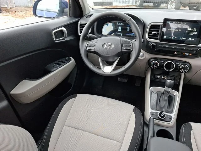 New 2026 Blue Hyundai SEL image 9