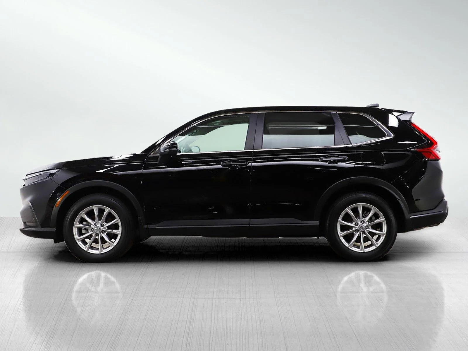 Used 2024 Honda CR-V EX with VIN 2HKRS4H49RH470852 for sale in Burnsville, Minnesota