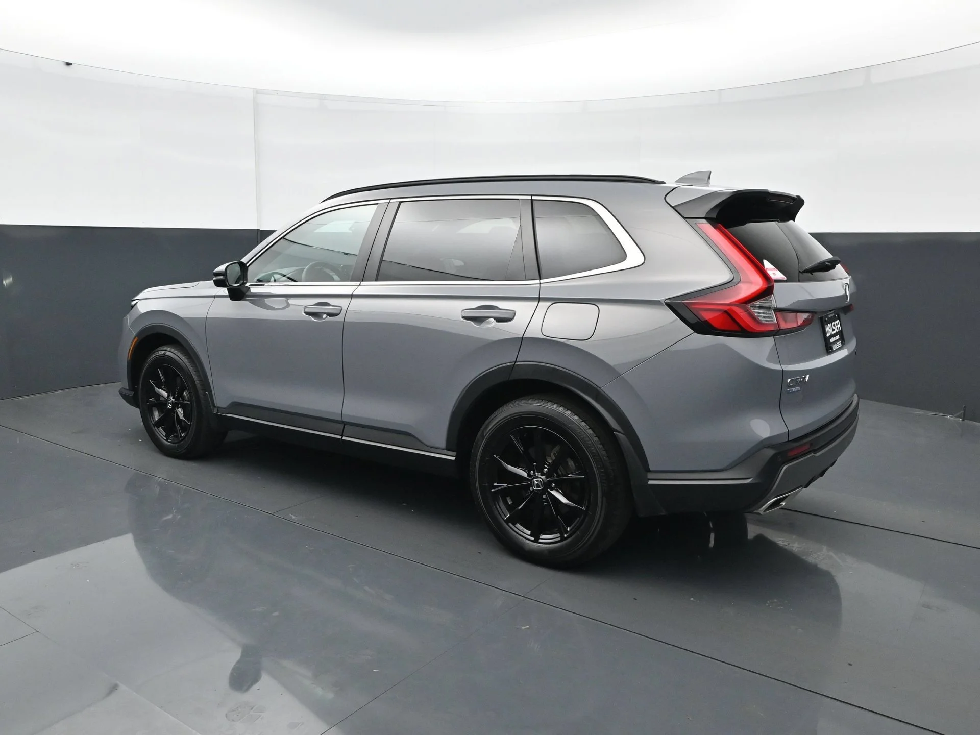 Used 2024  Honda 5D WAGON HYBRID SPORT-L AWD image 4