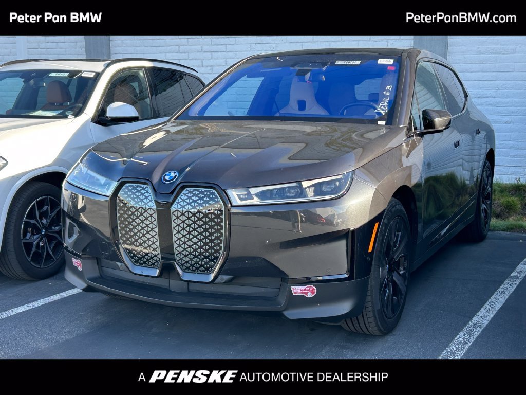 Certified Used 2024 Dark Graphite BMW xDrive50 image 1