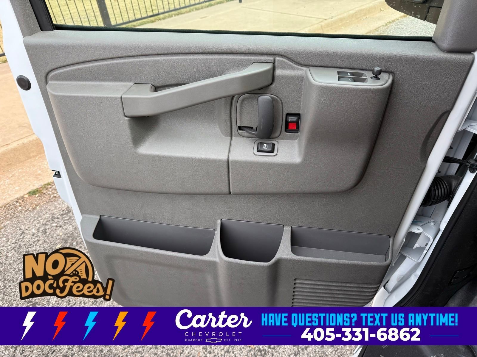 2025 Chevrolet Express Cargo Work Van - Photo 17