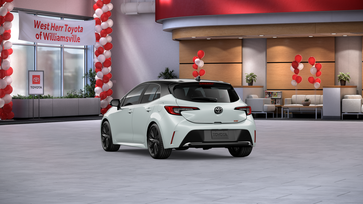 New 2026 Wind Chill Pearl with Midnight Black Metallic roof Toyota XSE image 7