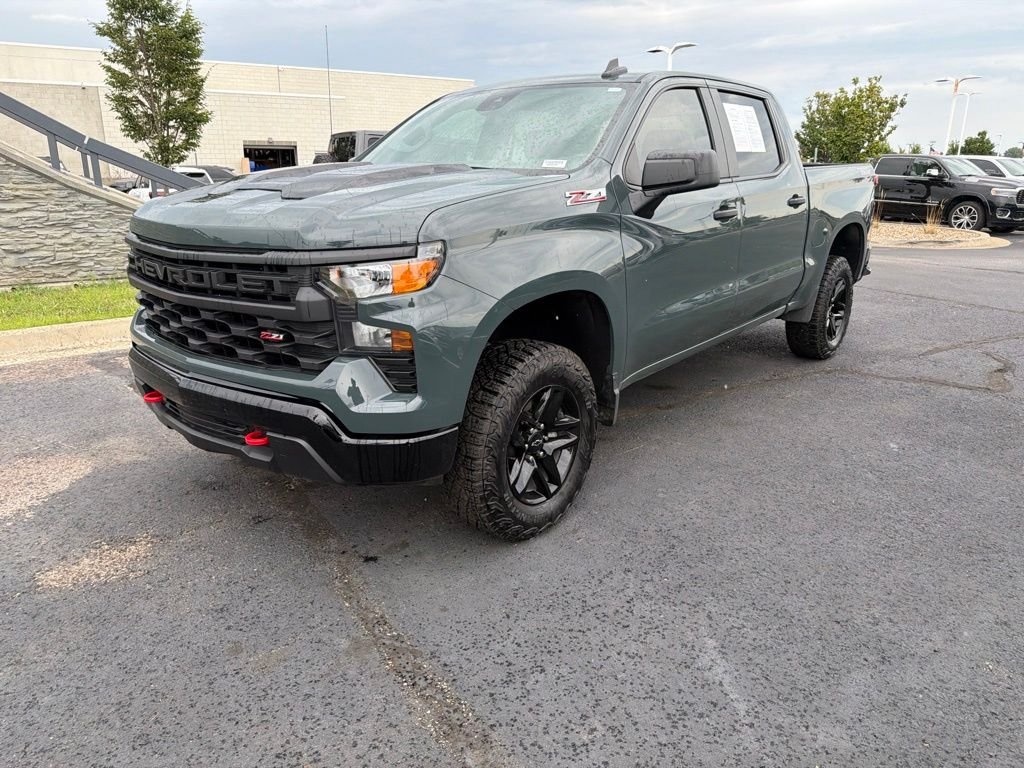 Used 2025 Gray Chevrolet Custom Trail Boss image 3