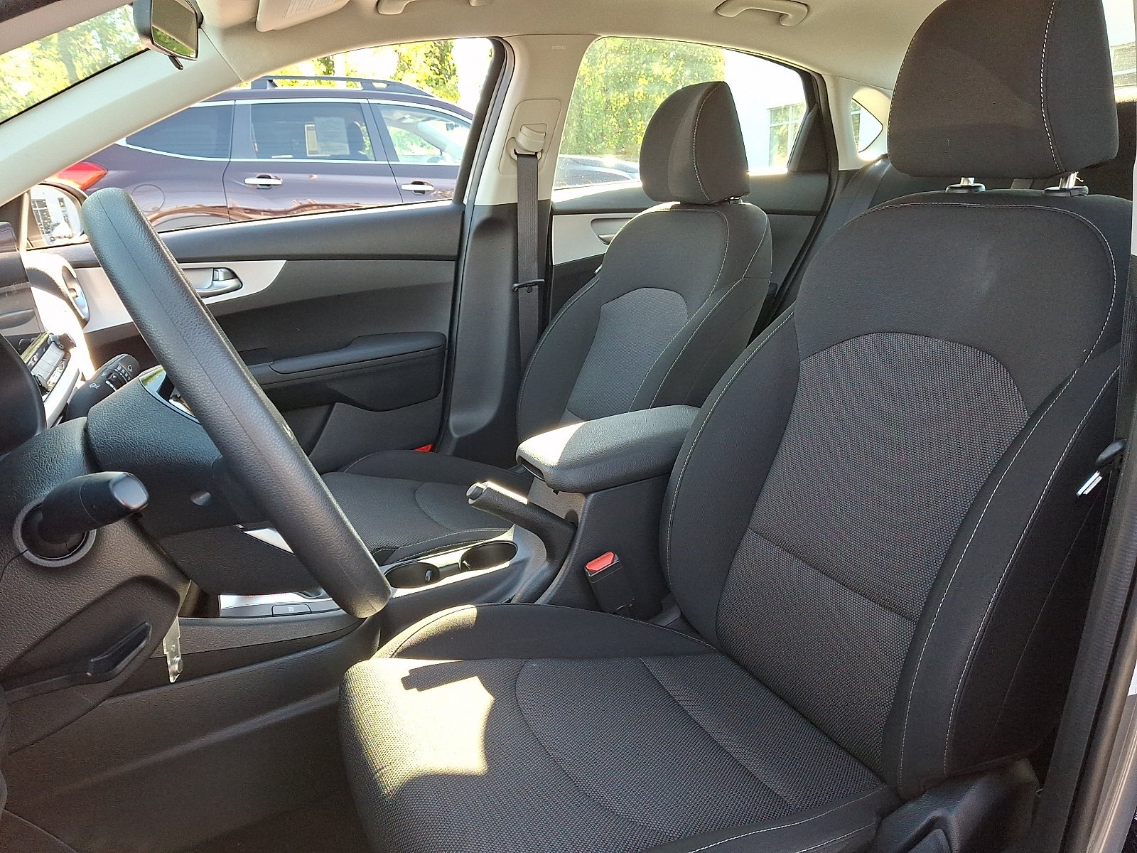 Used 2024 Steel Gray Kia LXS image 12