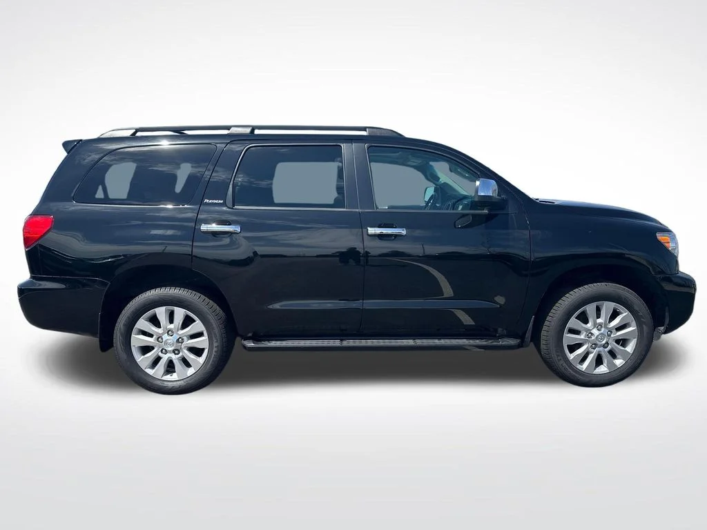 Used 2017 Black Toyota Platinum image 6