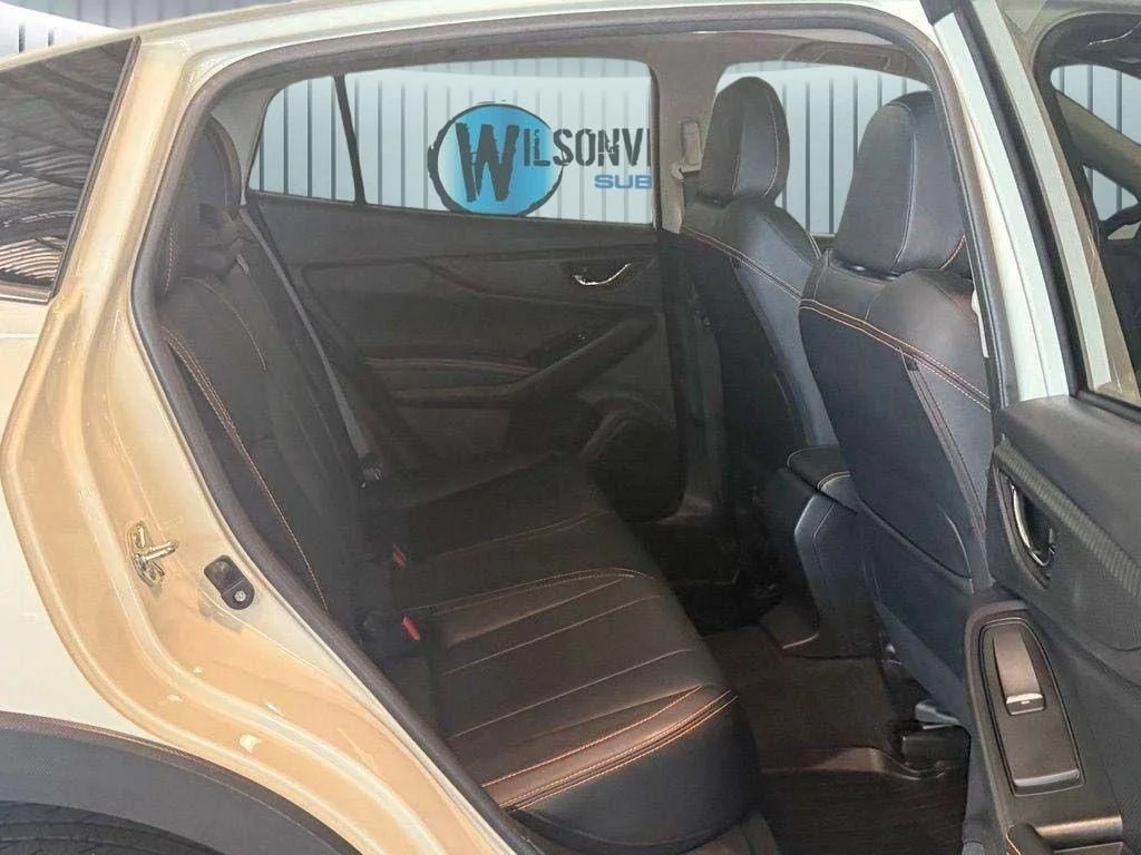 Used 2019 White Subaru 2.0i Limited image 7