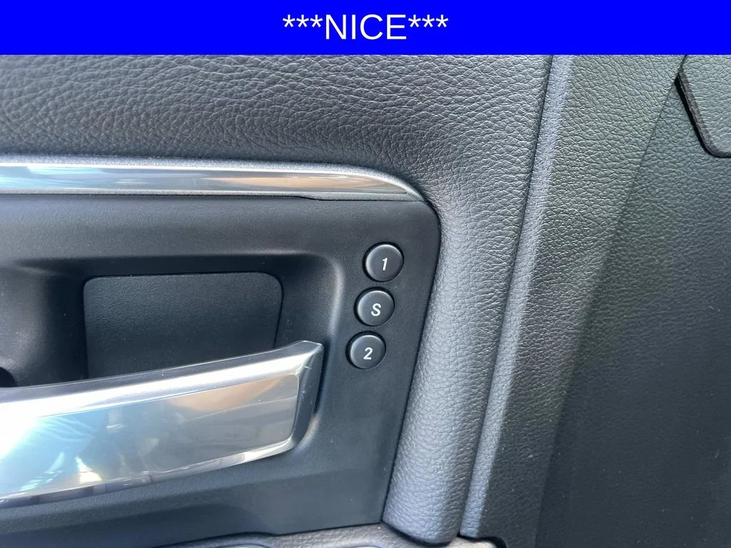 Used 2021 Black Ram Laramie image 44