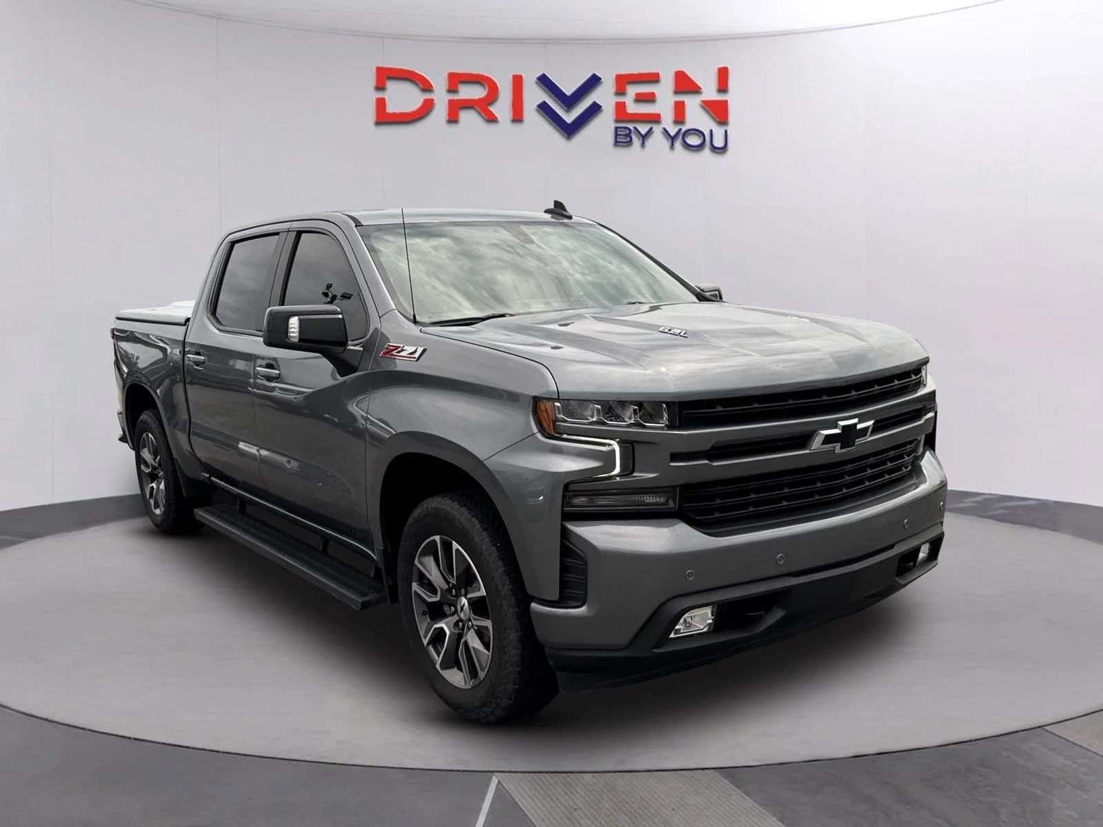 Used 2021 SATIN STEEL METALLIC Chevrolet RST image 2